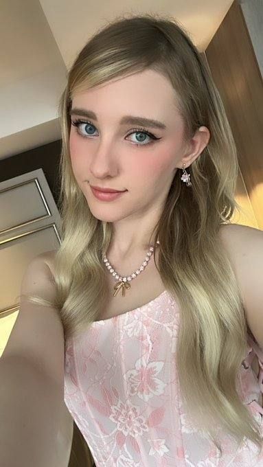 New chocolate 🍫 Taste 👅 In Town Come Play ! Up all night I accept payment in person +1 (352) 283-6622 NEW SEXY YOUNG GIRL🐱IM - Image 2